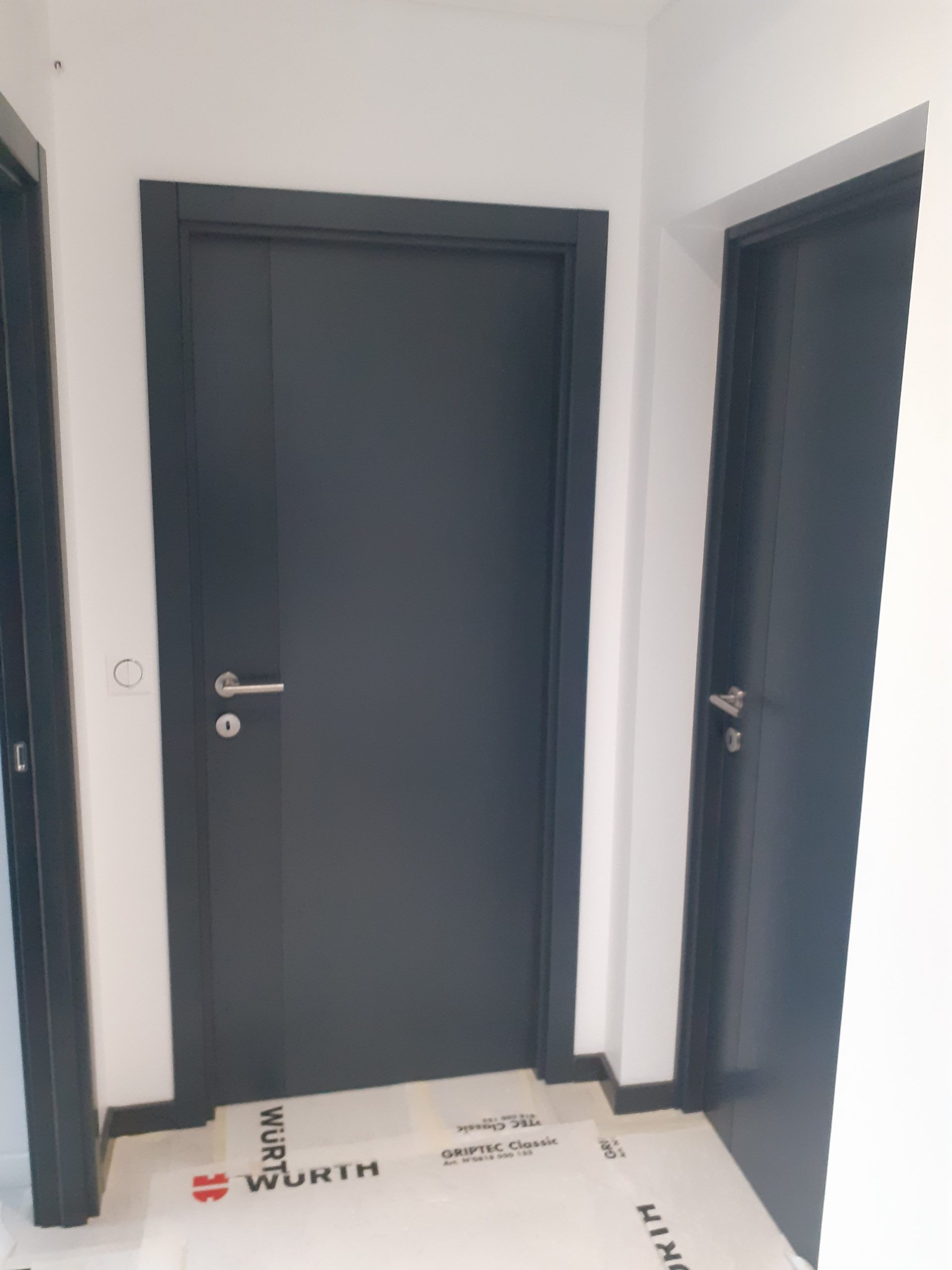 Portas preto / cinza escuro