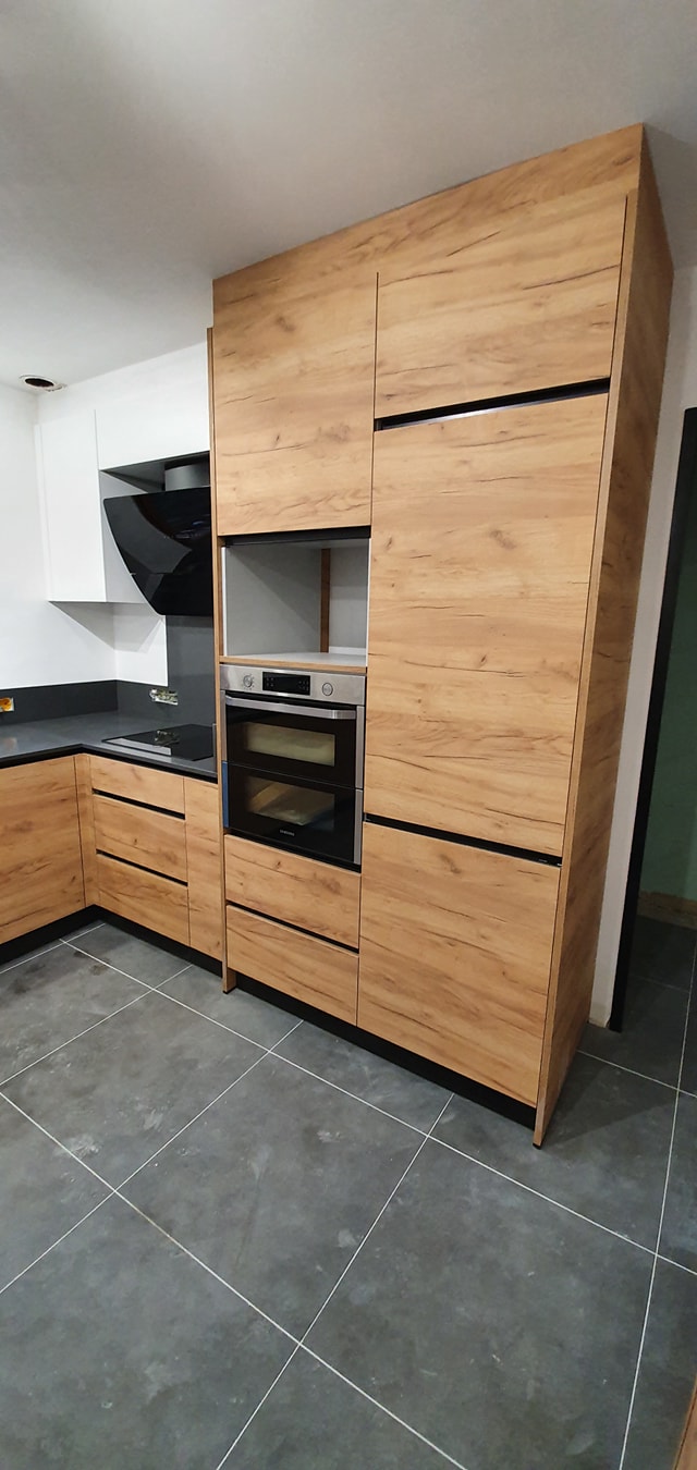 Cozinhas tons de madeira