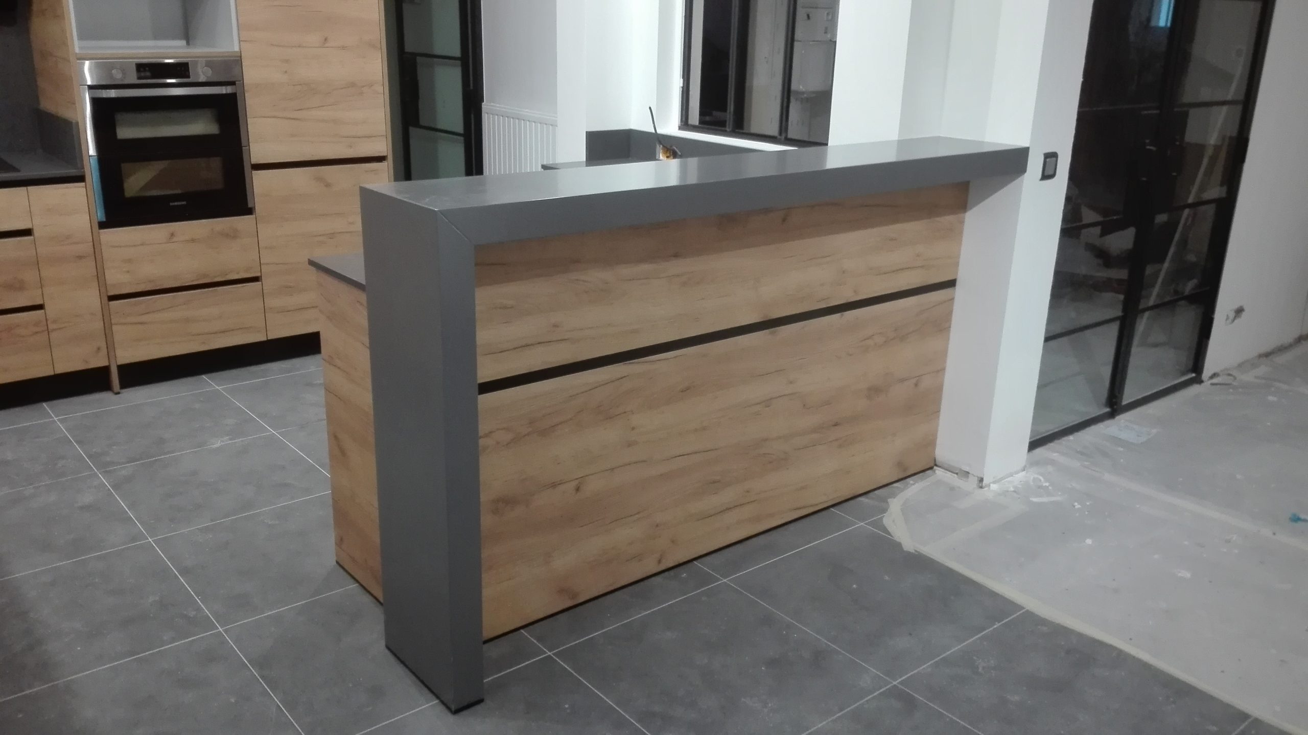 Cozinhas tons de madeira