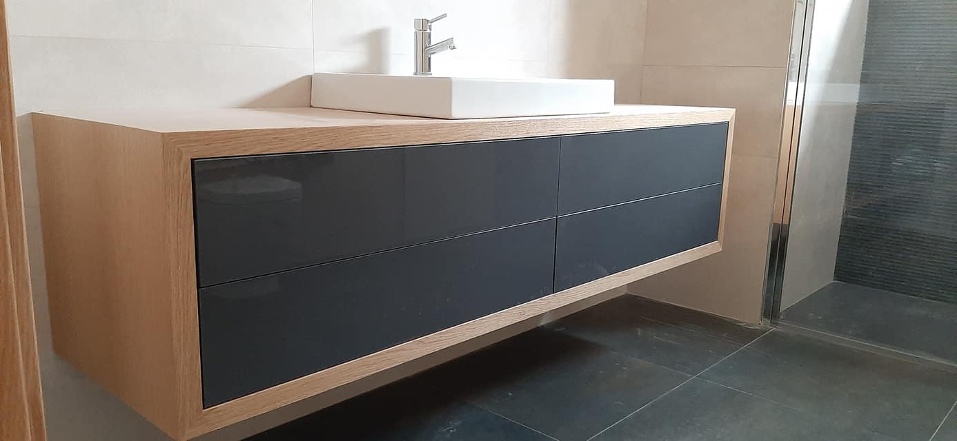 Móveis WC cinzento / escuro